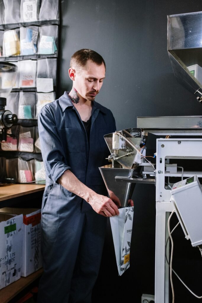 點燃你的咖啡夢想：高雄咖啡烘焙課程，成為專業烘豆師，取得SCA烘豆課程與咖啡師證照的終極指南