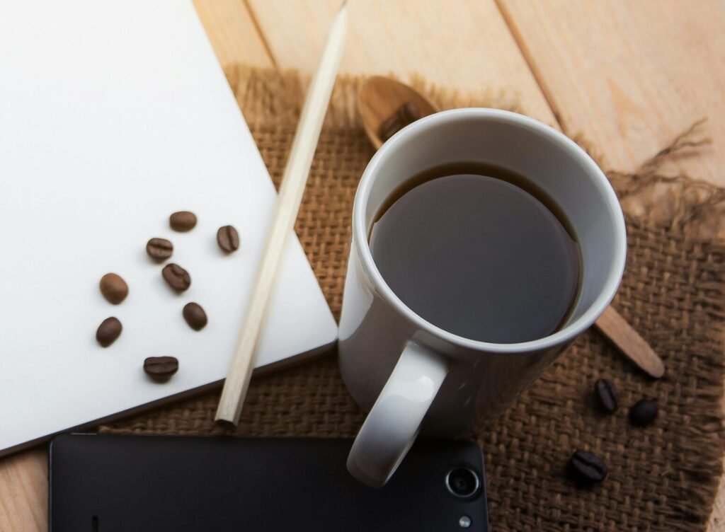 點燃你的咖啡創業魂！高雄咖啡烘焙課程推薦：SCA烘豆課，不只學技術，更是開店的實戰指南