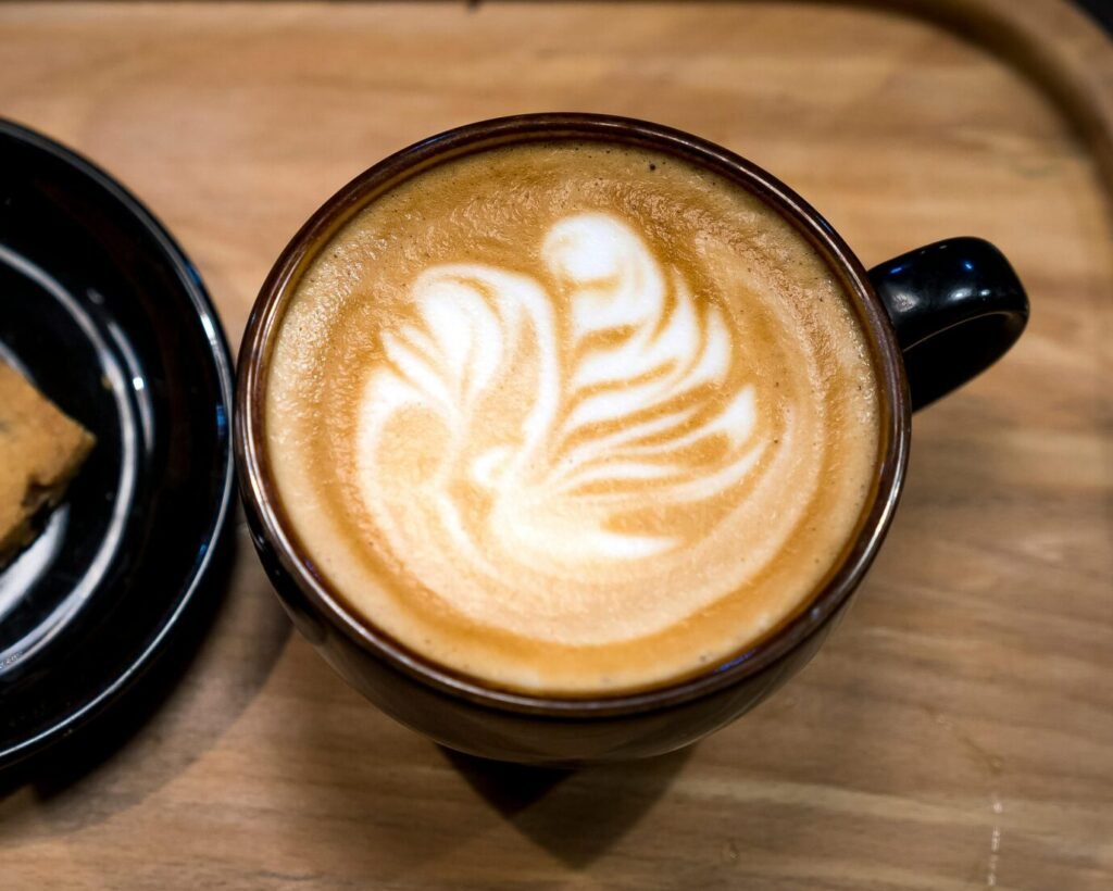 點燃你的咖啡創業夢！桑卓咖啡【高雄咖啡課程】：專業咖啡拉花課程、SCA義式咖啡拉花師證照課程，打造你的開店即戰力！