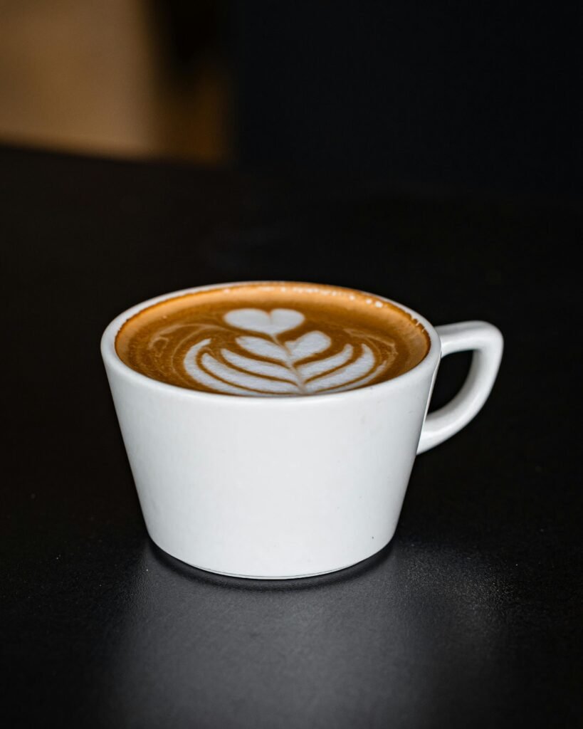 高雄咖啡創業必修：咖啡課程、咖啡拉花課程、拉花課程、SCA義式咖啡拉花師證照課程｜桑卓咖啡研究學院