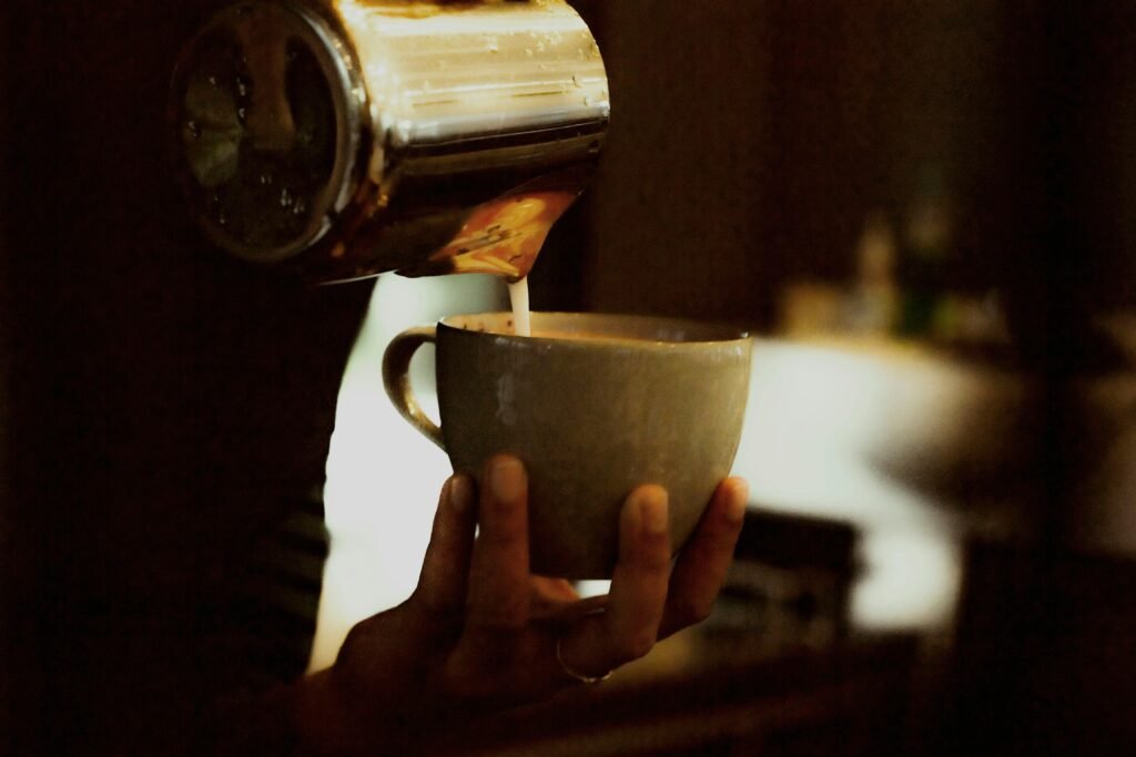 創業開咖啡店必讀:吧台動線該如何設計才流暢?咖啡師證照