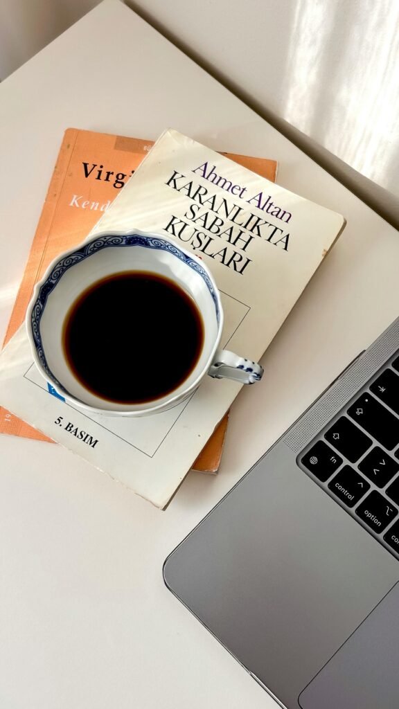 3小時入門 | 打工面試急救包：3小時學會拉花基礎技巧增加錄取率。