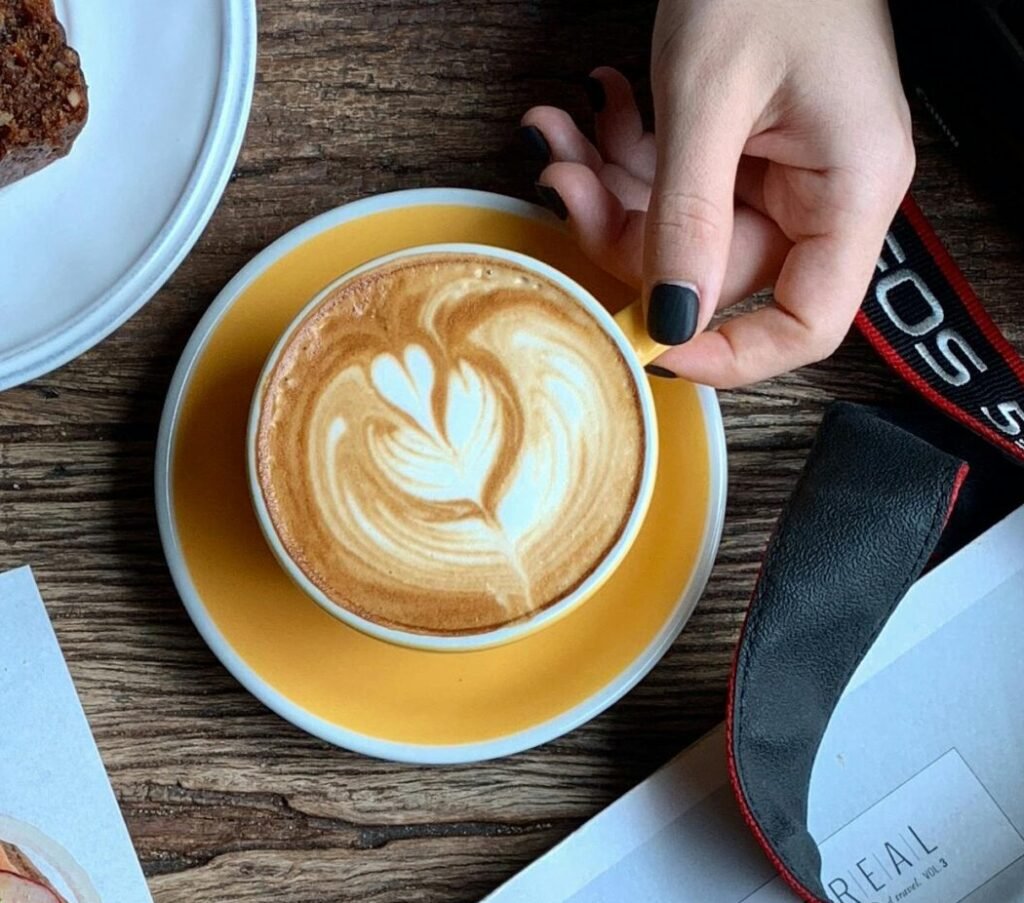 3小時體驗咖啡拉花課程給男朋友的驚喜:親手拉一杯愛心拿鐵給他喝