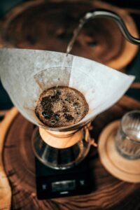 為什麼你的手沖總是不穩定？AST 教你標準化沖煮動作