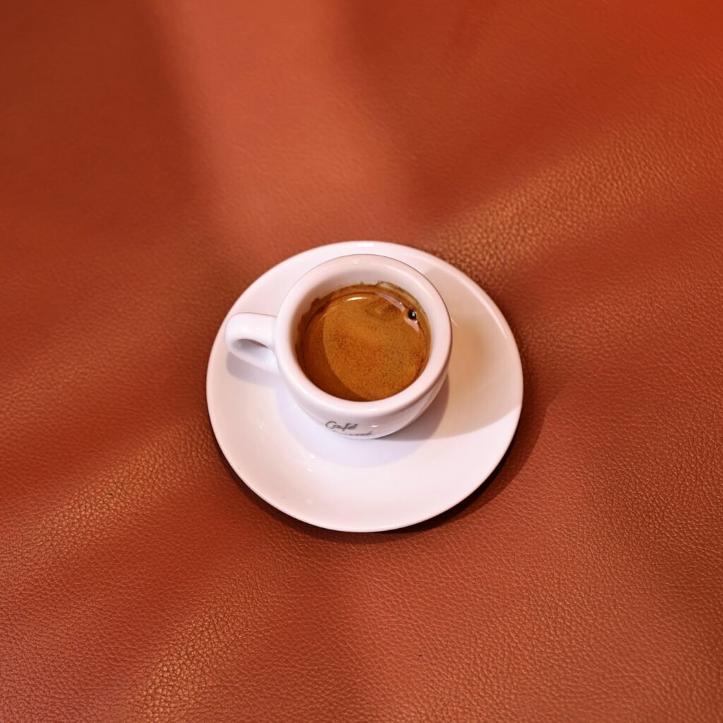 咖啡店菜單設計心理學：如何用拿鐵拉花增加客單價？