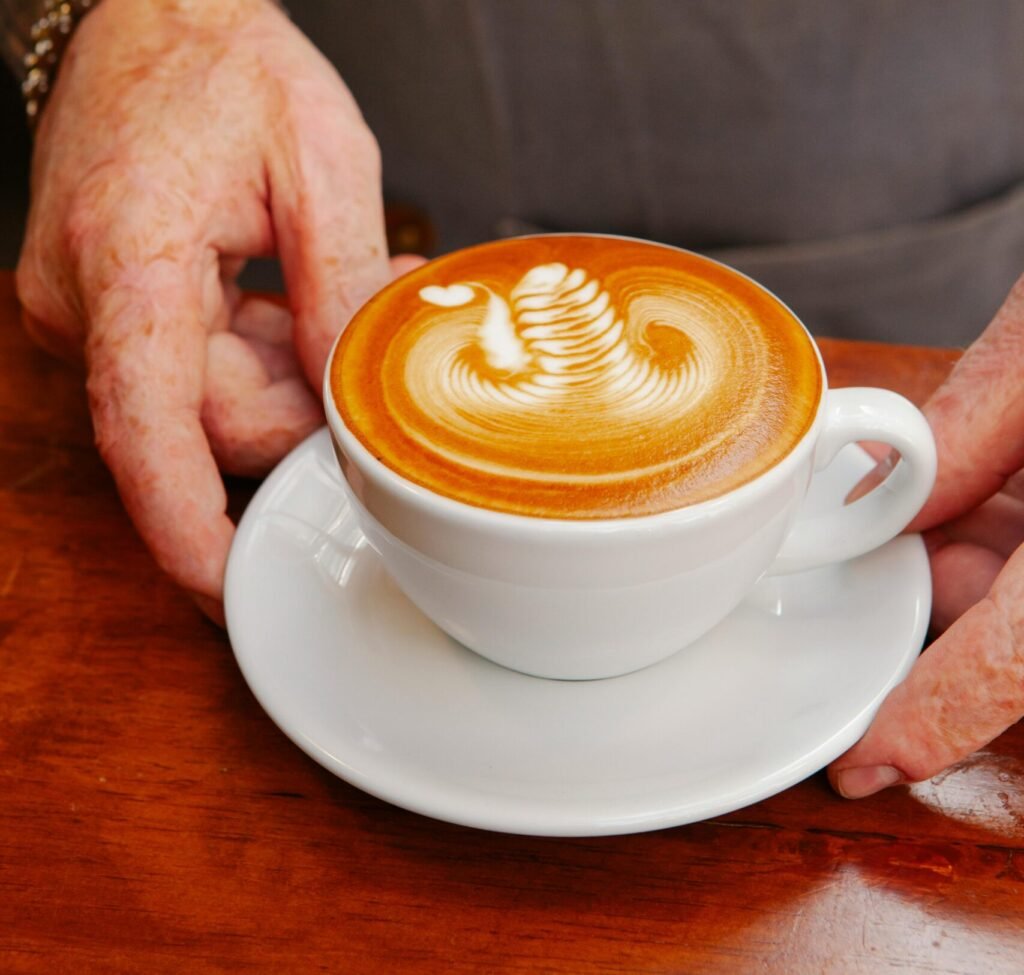 2026 年最受歡迎的咖啡風味：掌握烘豆課程與咖啡師證照