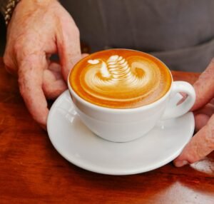 2026 年最受歡迎的咖啡風味：掌握烘豆課程與咖啡師證照