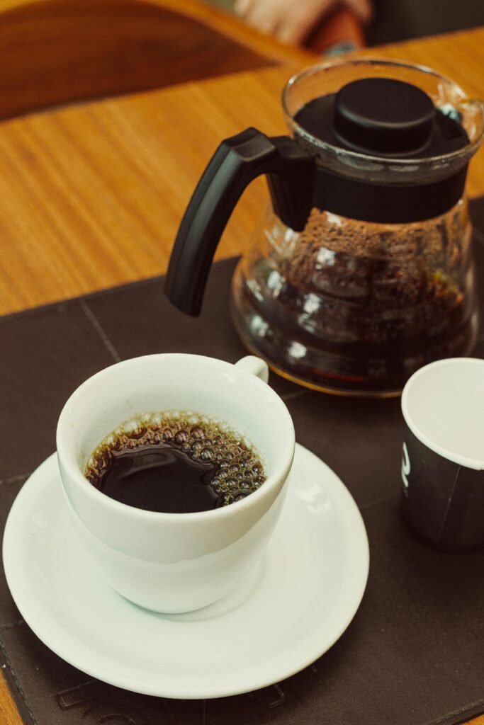 從手沖到烘豆，學習順序怎麼排？專業咖啡師證照與烘豆課程實戰