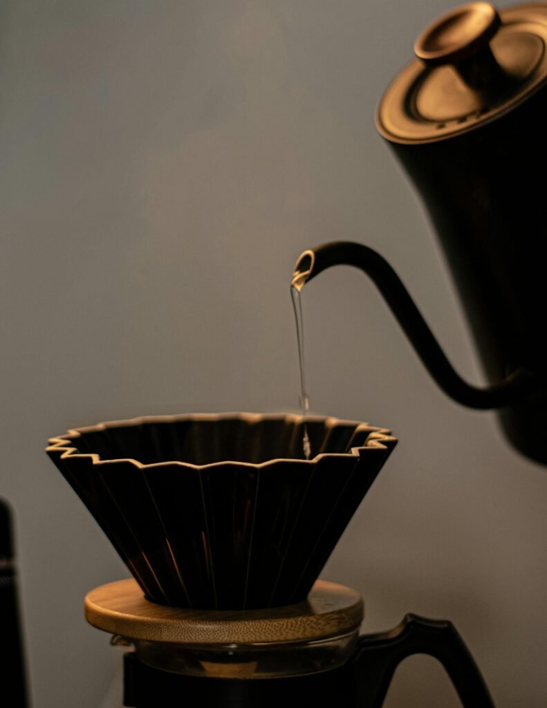 手沖咖啡適合作為第一門 SCA 課程嗎？SCA 咖啡師證照指南