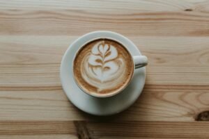 學員見證:從拉花手殘到考取 SCA Barista 認證|桑卓咖啡研究學院