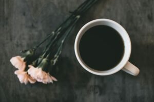 頂級精品咖啡店吧台經理必備:SCA手沖咖啡課程與金杯技術管理